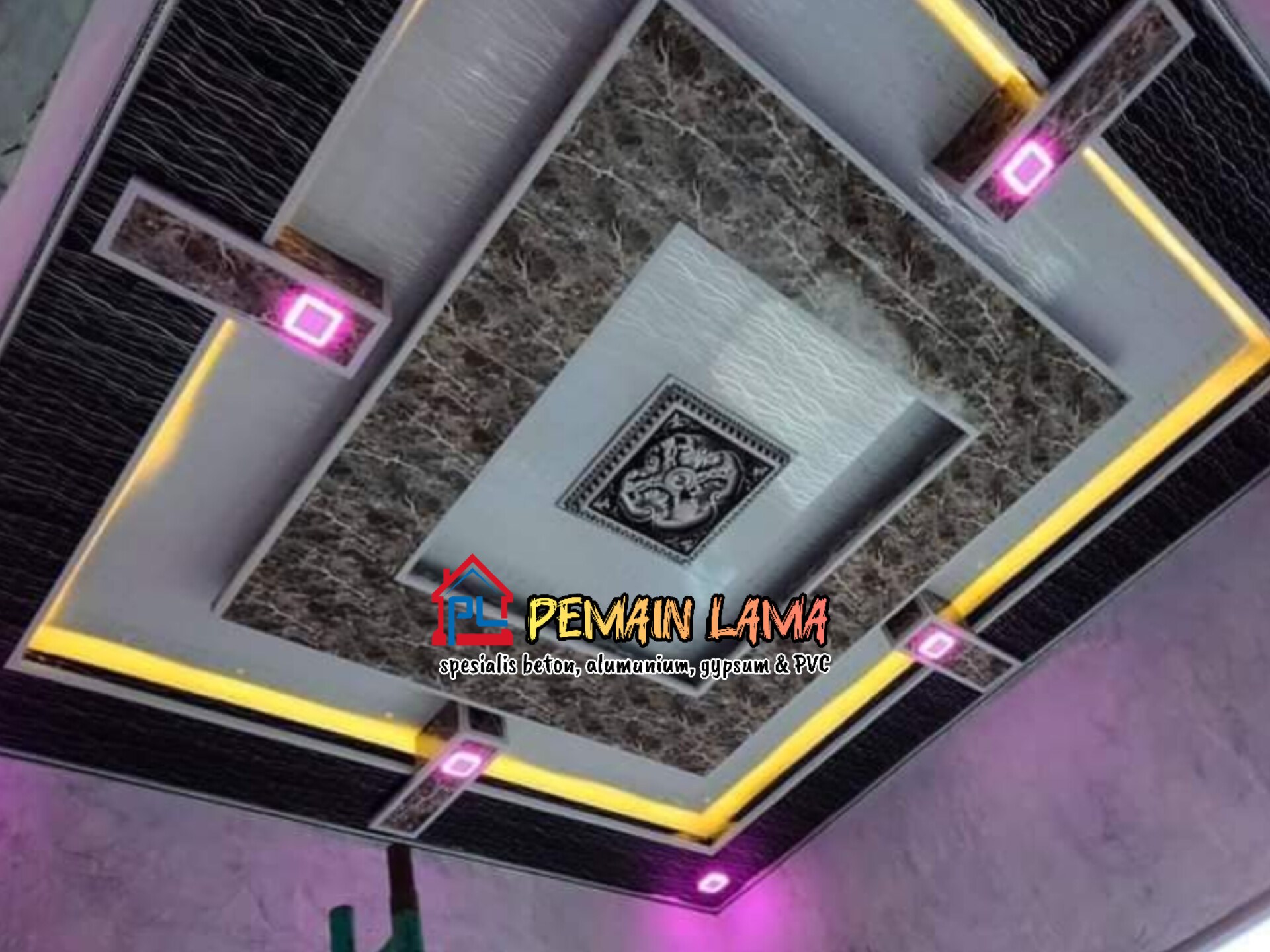 Plafon PVC Motif Batik di Jember