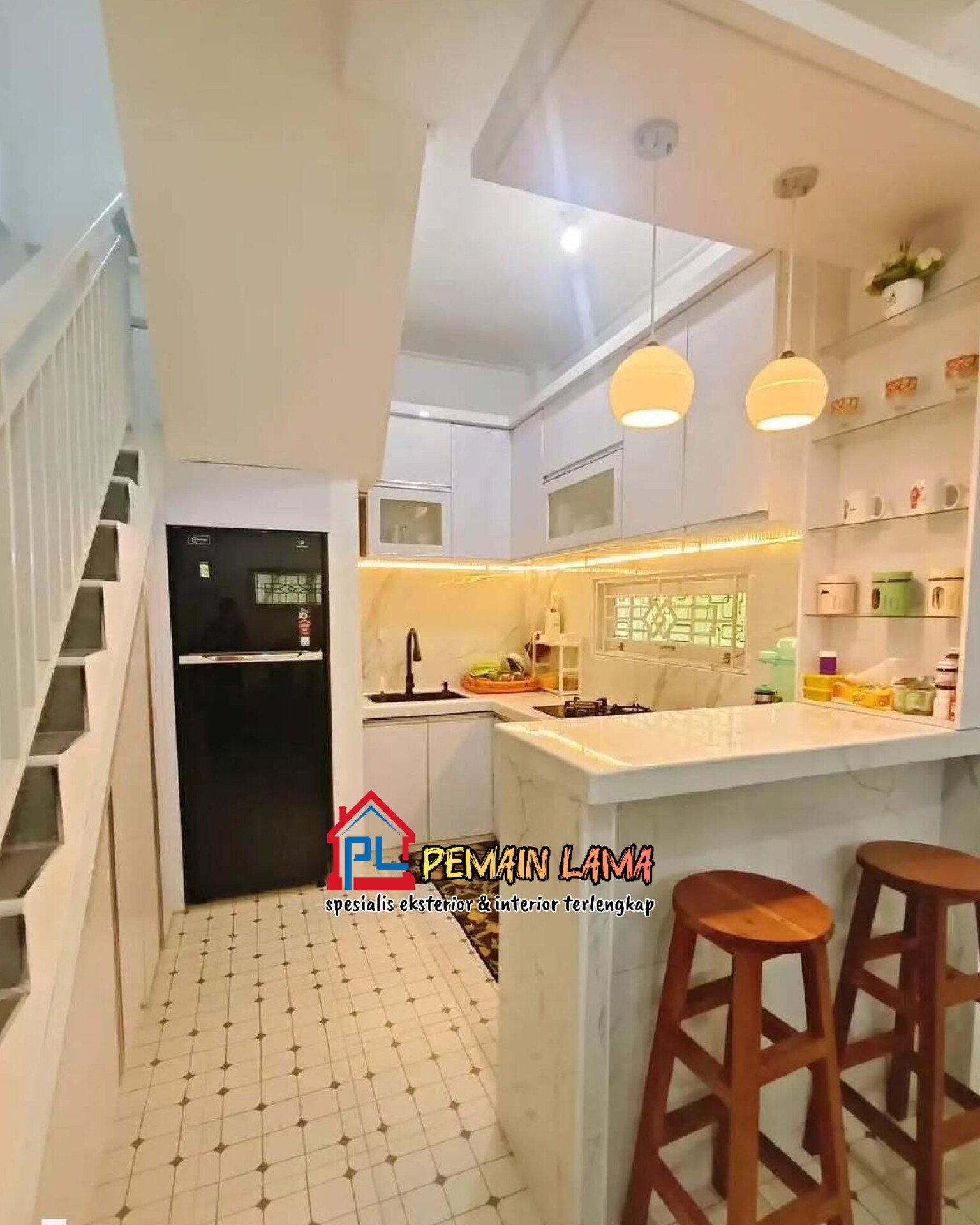 Kitchen Set Putih Polos di Jember