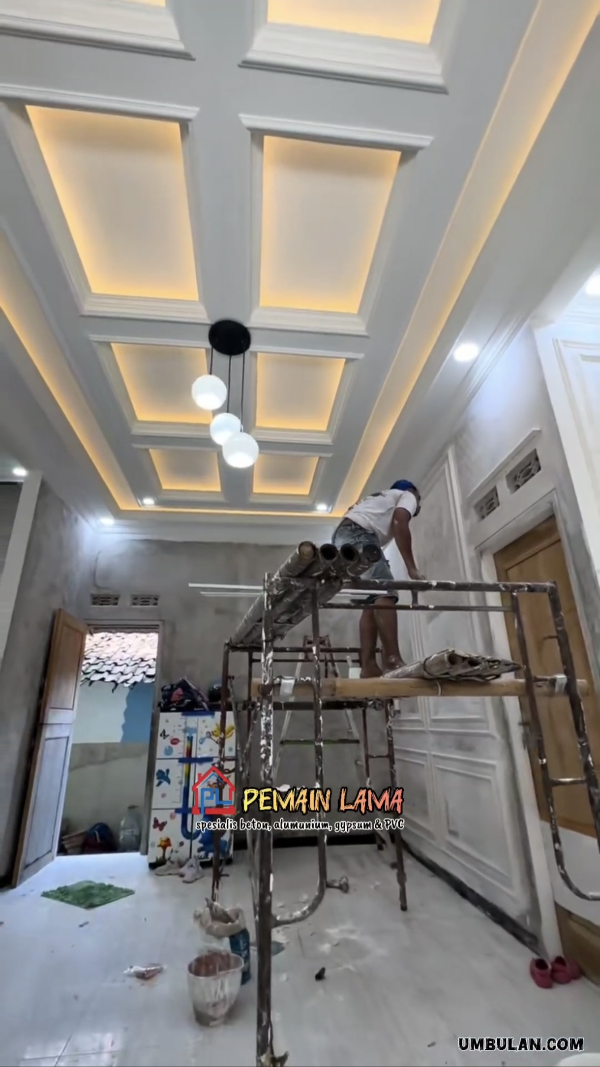 Plafon Gypsum Kotak Kotak di Jember