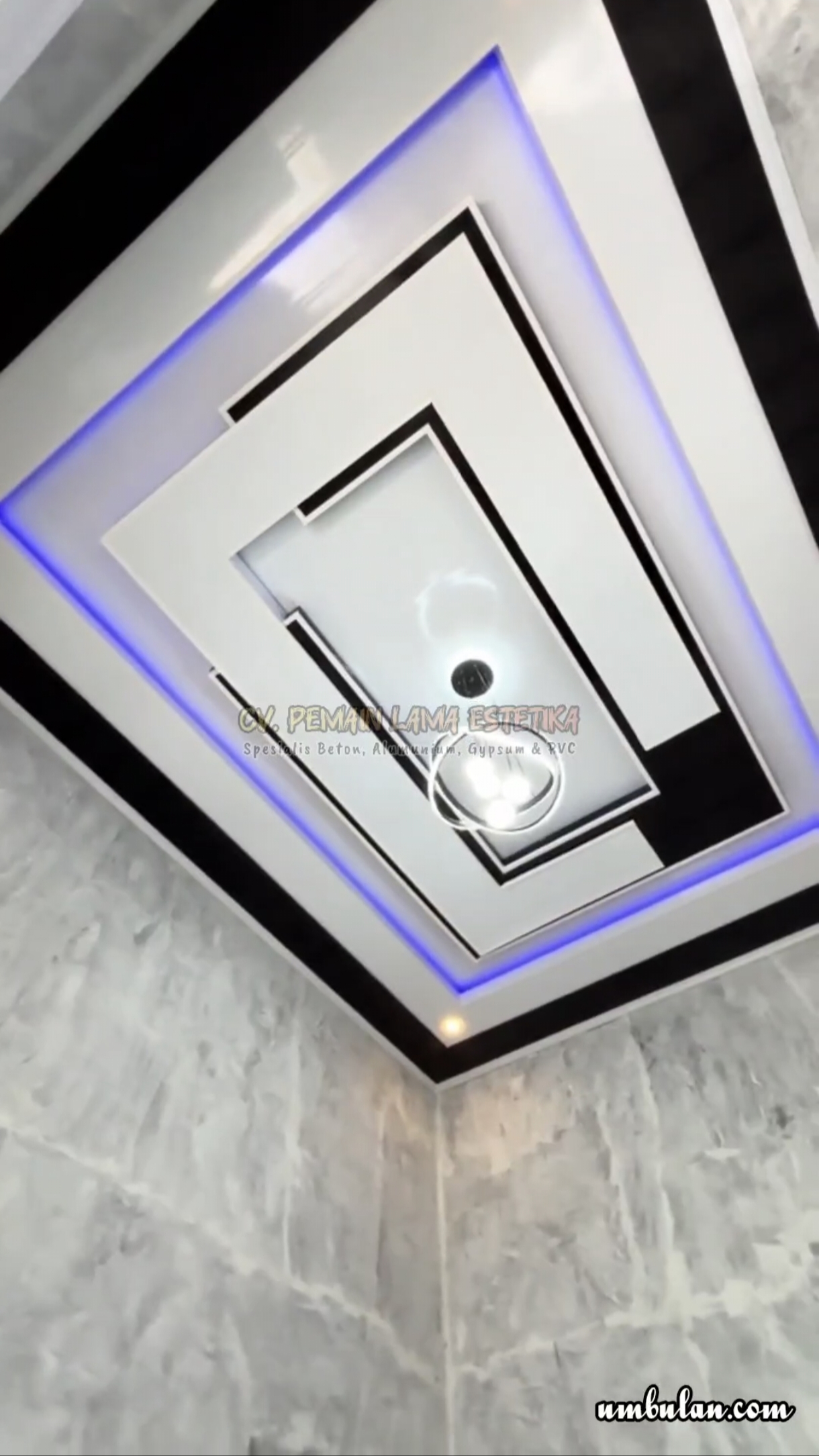 Plafon PVC Lampu Ungu di Jember