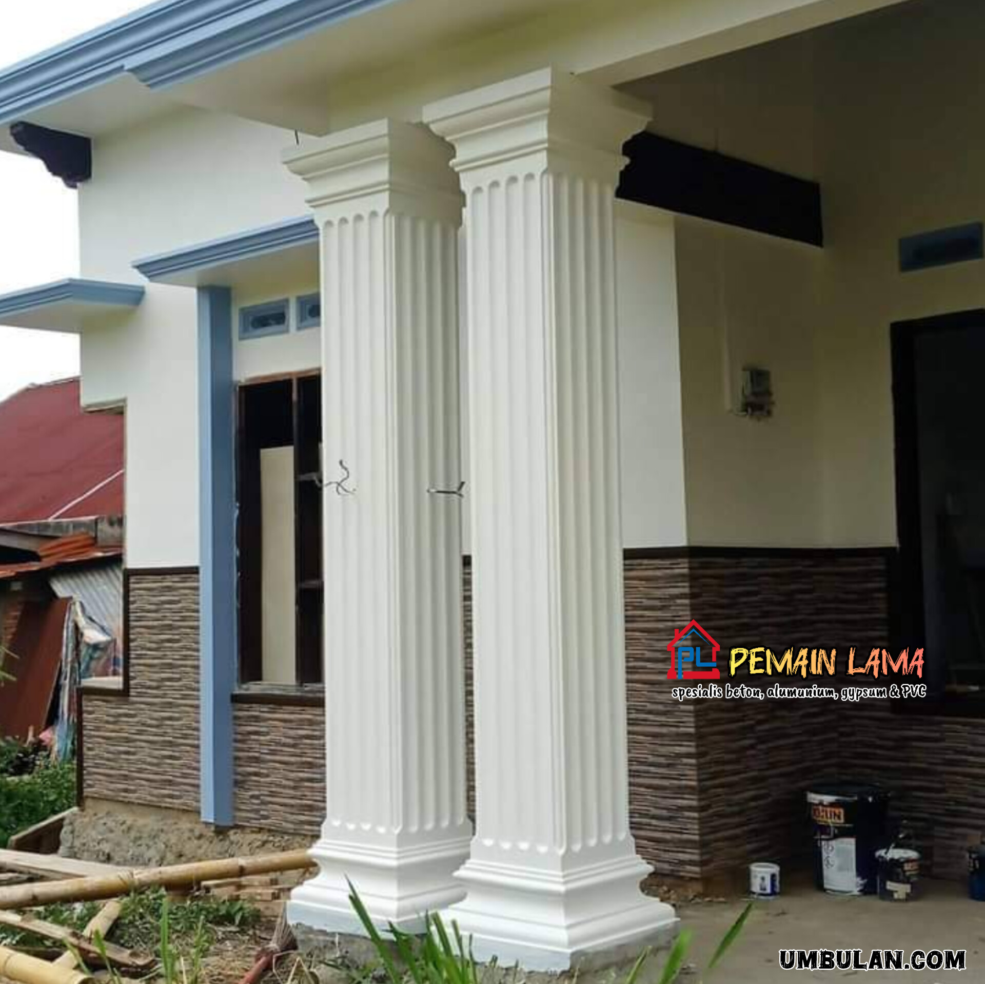 Pilar Serut Kotak di Jember