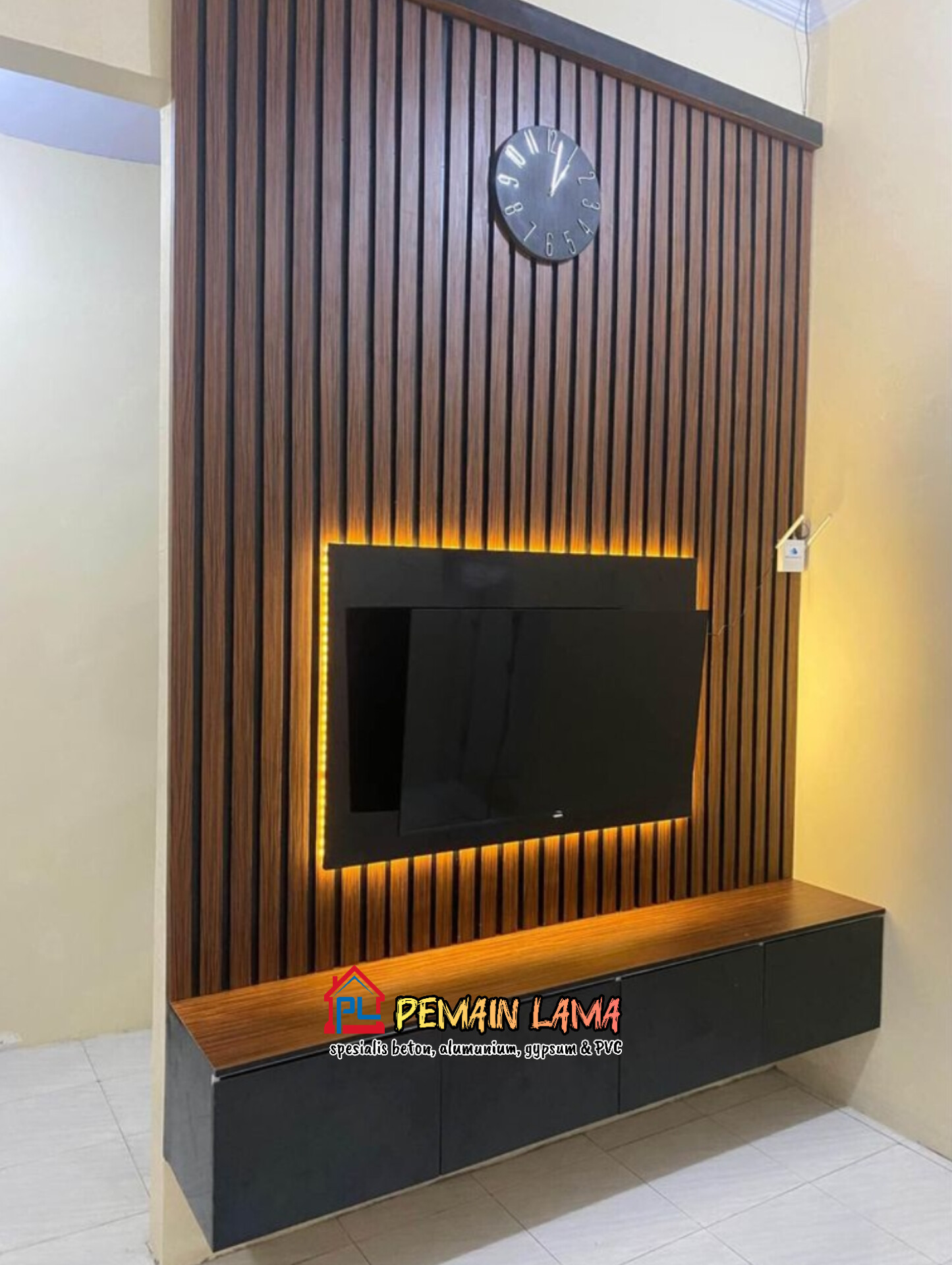 Backdrop TV di Lumajang